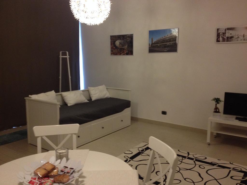 Apartamento Manugoldhouse Solesino Habitación foto